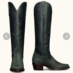 ISO THE ABBY BY KRISTOPHER BROCK